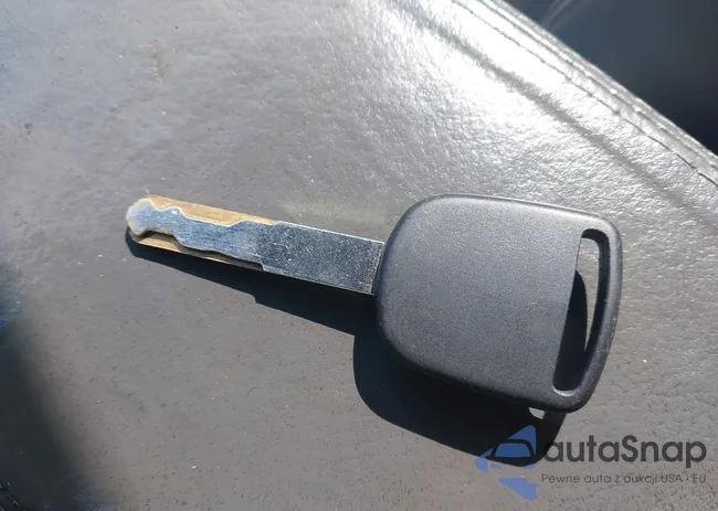 1HGCM66584A027567: 44330596