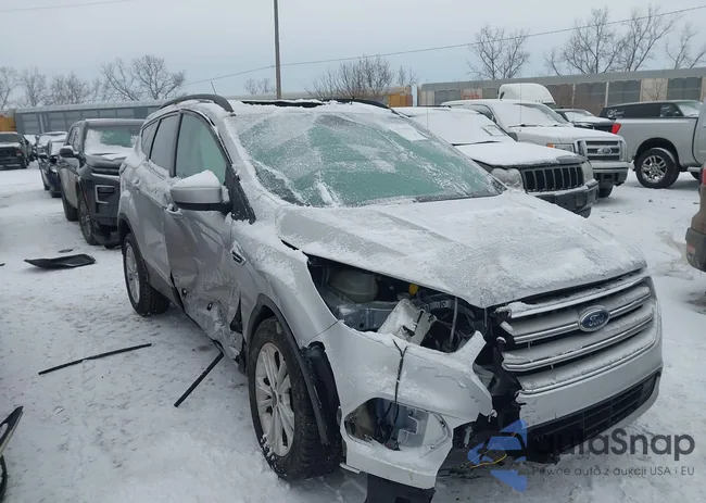 1FMCU9HD5JUC80209: 44330606