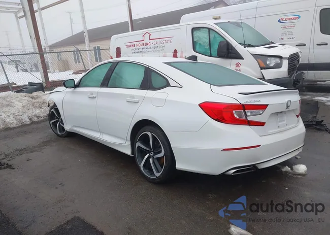 1HGCV2F33NA021939: 44330615