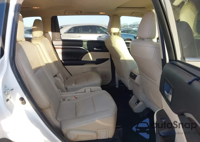 5TDYKRFH1ES025587: 44330632