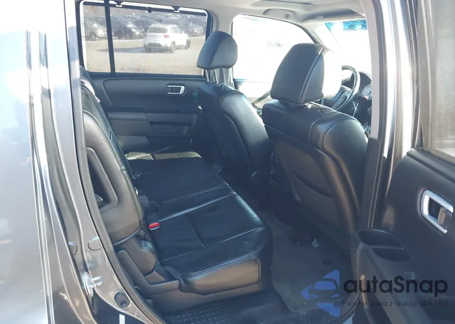 5FNYF4H96DB036066: 44330642