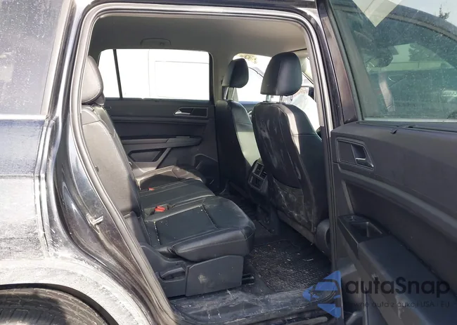 1V2LR2CA0JC502444: 44330661