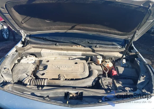 1GYFZCR44LF030590: 44330675