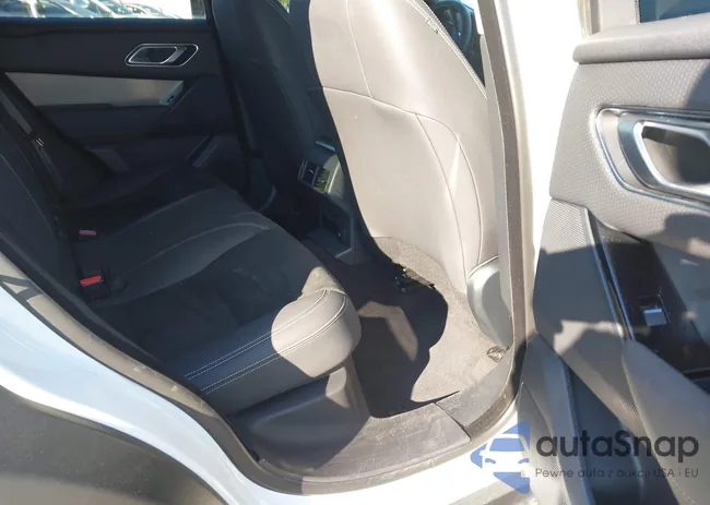 SALYA2EX8KA215682: 44330680