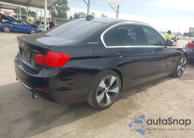 WBA3F9C58DF483809: 44330778