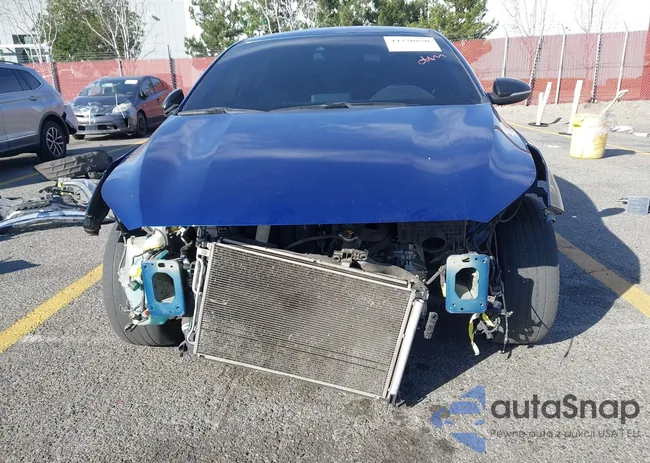 3KPF34AD7LE138978: 44330850