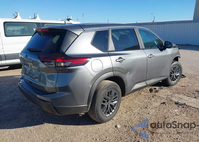 5N1BT3BA6TC749102: 44330897