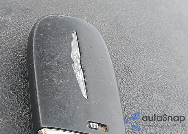 2C3CDXGJ0JH210656: 44330958