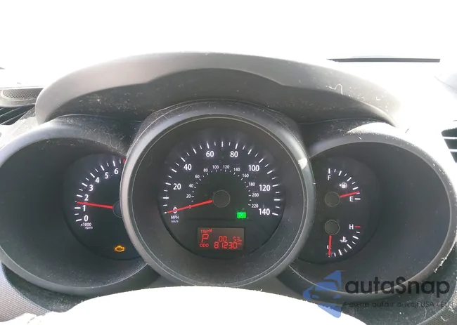 KNDJT2A55D7636167: 44330961