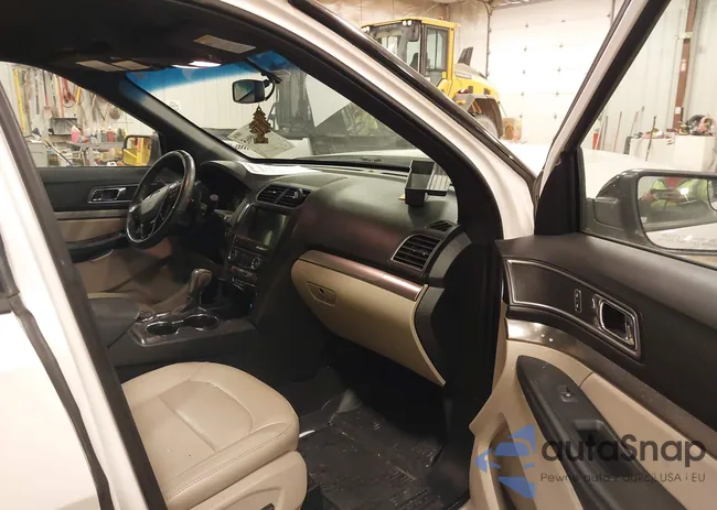 1FM5K8D8XJGB16776: 44330965