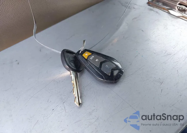 2GCEC19C271552761: 44332022