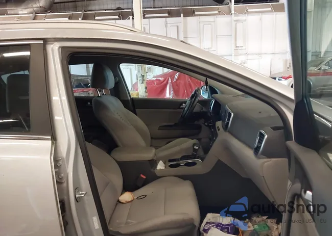 KNDPMCACXK7530550: 44332034