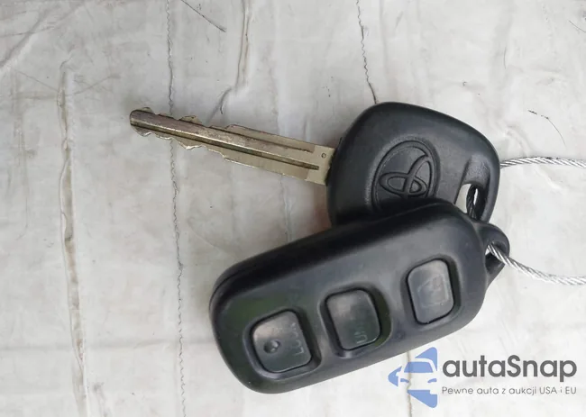 JTEBU14R750077608: 44332044