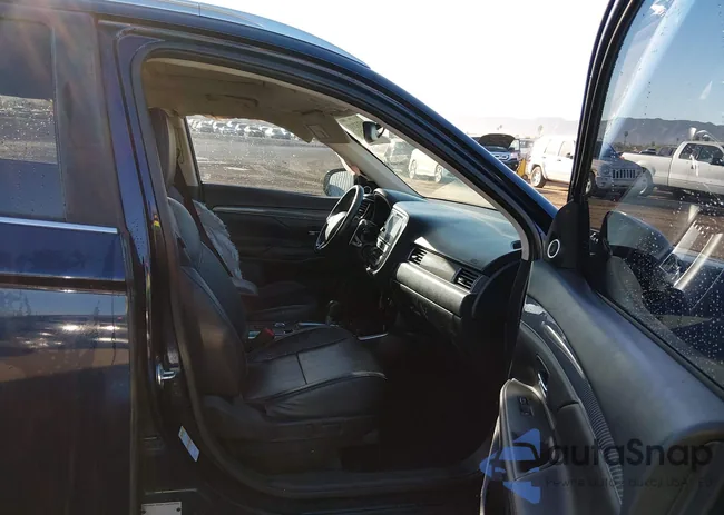 JA4JZ4AX8KZ009776: 44332111