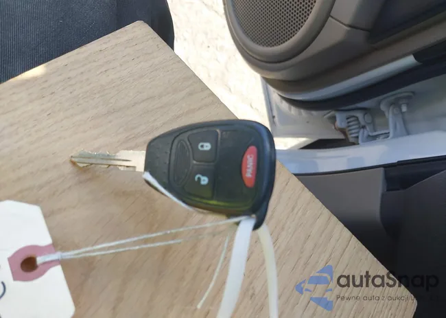 1C4NJPBA5ED619923: 44332118