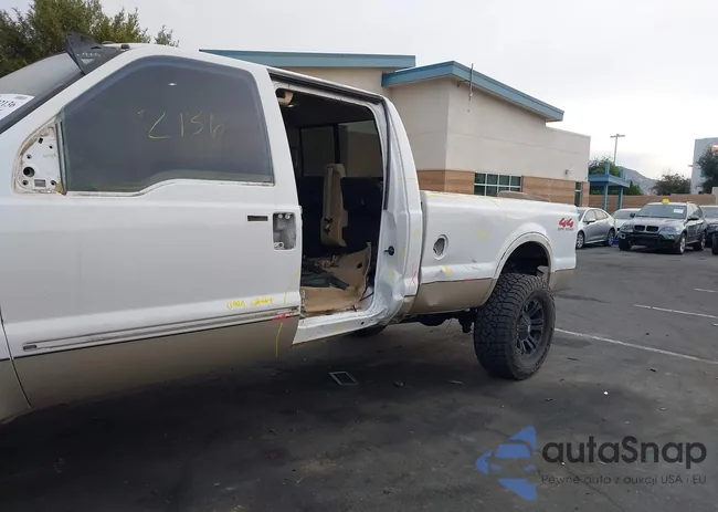 1FTWW31R28EE55759: 44332136