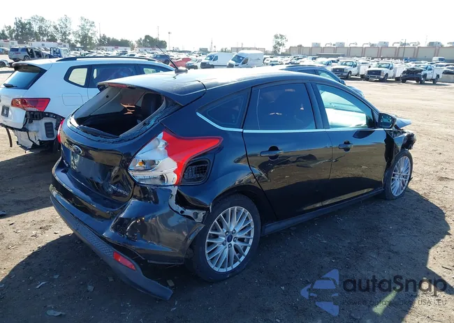 1FADP3N20DL382484: 44332152