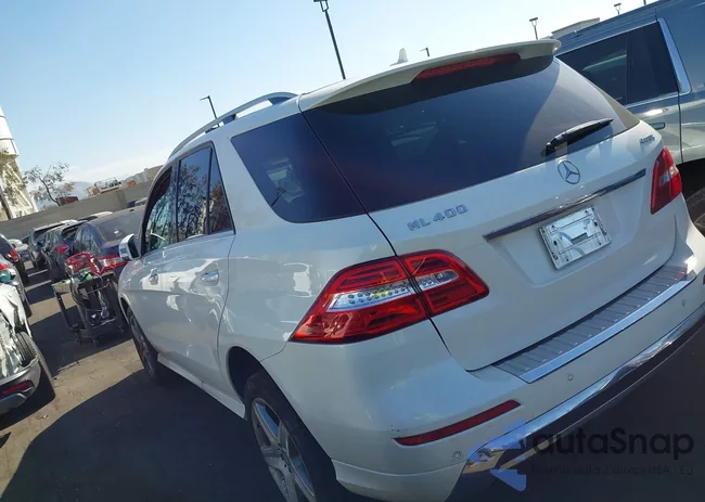 4JGDA5GB0FA535458: 44332210