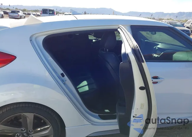 KMHTC6AE1FU231388: 44332232