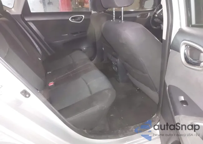 3N1AB7AP8EY261878: 44332295