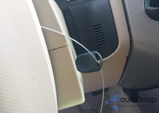 1FMFU17558LA02077: 44332318