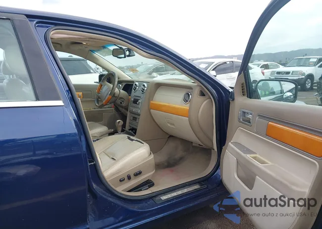 3LNHM26196R620885: 44332321