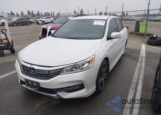 1HGCR2F57HA182403: 44332328