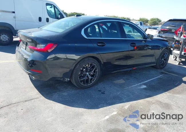 3MW69CW04S8F32236: 44332357