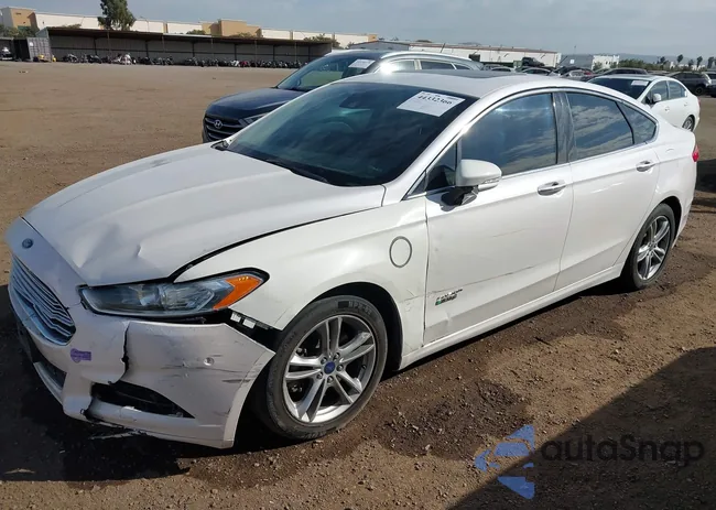 3FA6P0SU4GR320783: 44332366