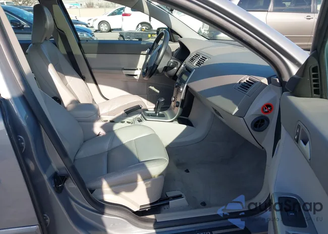 YV1MS382462152700: 44332371