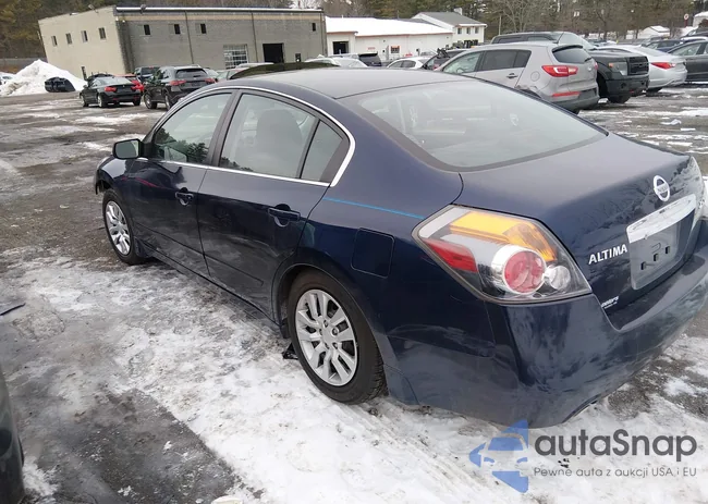 1N4AL2AP1AC112685: 44332410