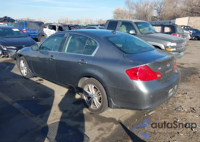 JN1CV6AR4CM681987: 44332446