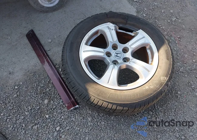 5FNYF4H44EB027128: 44332448