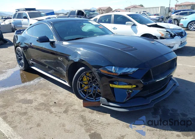 1FA6P8CF9K5201556: 44332449