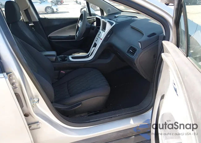 1G1RA6E48CU113235: 44331584