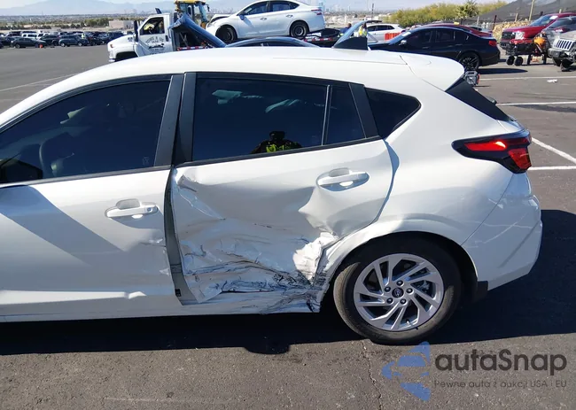 JF1GUABC6R8370812: 44331599