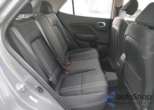 KMHRC8A33NU206141: 44331609