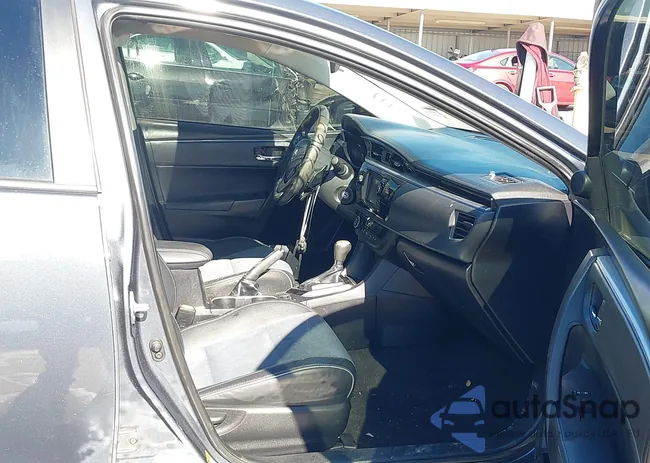 2T1BURHE8FC243233: 44331657