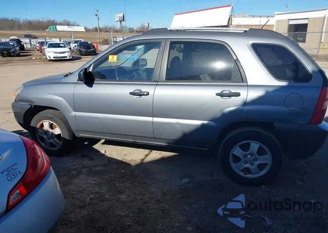 KNDJF724487458204: 44331824