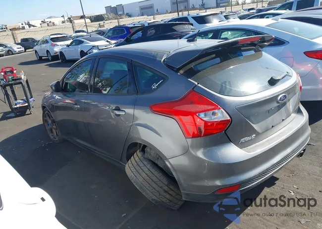 1FAHP3K21CL435908: 44331893