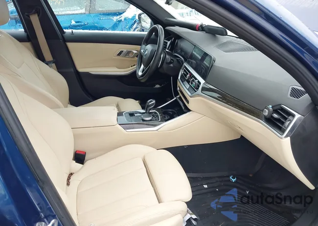 3MW5R7J02M8B58223: 44332994