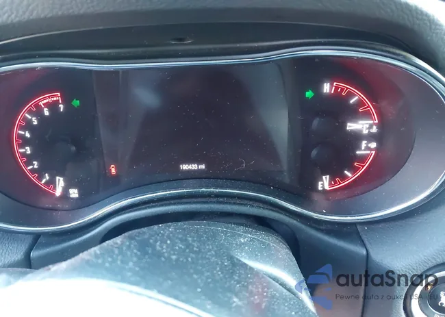 1C4SDHCT1FC187757: 44333009