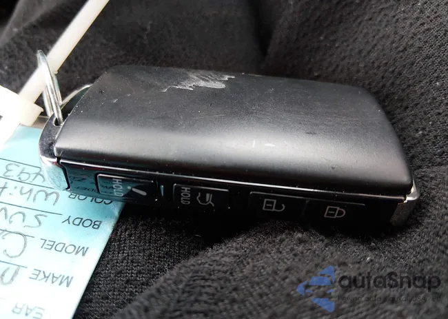 JM3KFBEM3N0615493: 44333032