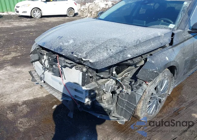 1N4BL4DV6PN401780: 44333070