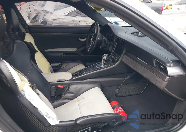 WP0AF2A91GS192393: 44333131