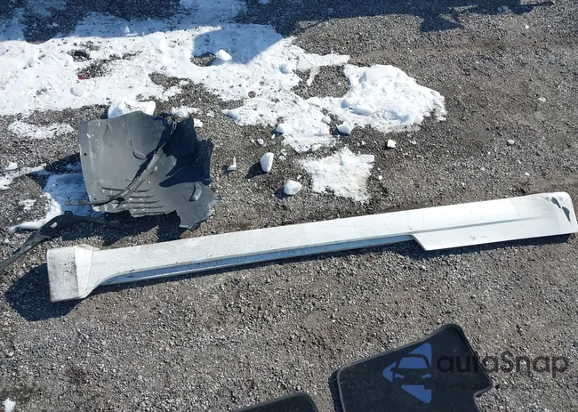 WDDGF8BB3CR201441: 44333209