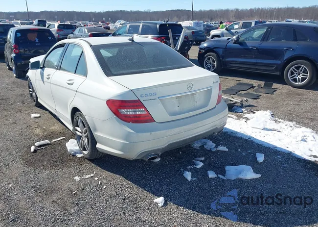 WDDGF8BB3CR201441: 44333209