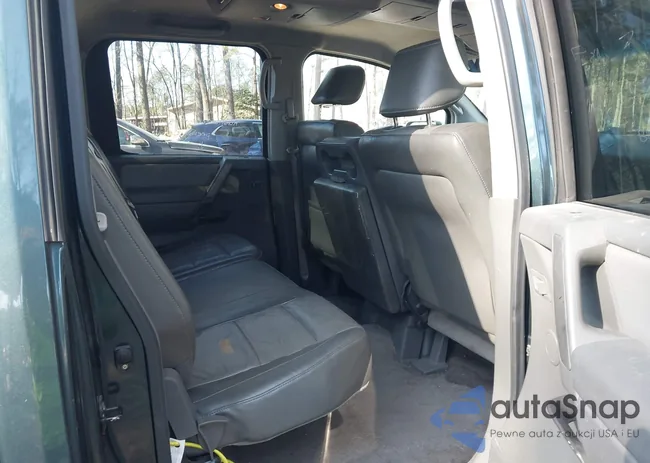 1N6BA07B75N556777: 44333233