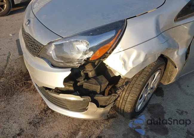 KNADM4A30G6641899: 44333290