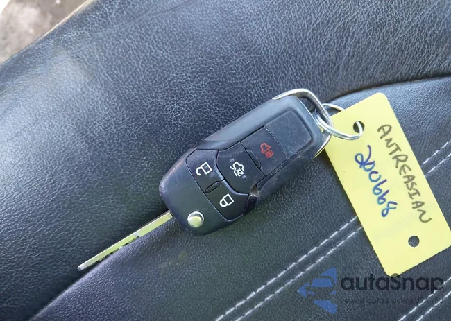 3FA6P0LU4DR334967: 44333291